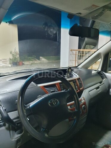 Toyota Noah 2003, 395,000 km - 2.0 л - Bakı