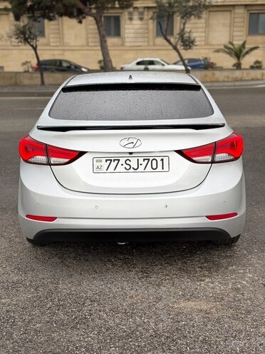 Hyundai Elantra 2015, 145,000 km - 1.6 l - Bakı