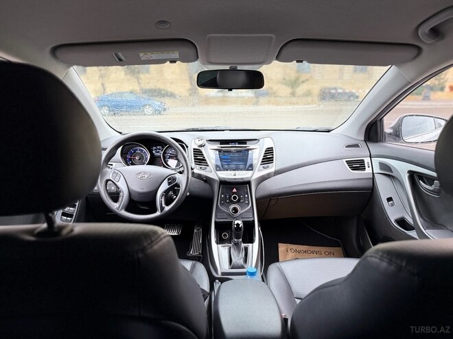 Hyundai Elantra 2015, 145,000 km - 1.6 l - Bakı