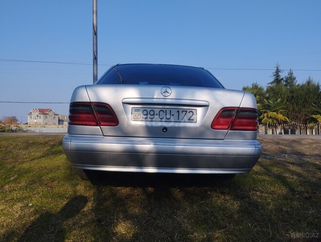 Mercedes E 220 d 2002, 345,000 km - 2.2 л - Lənkəran