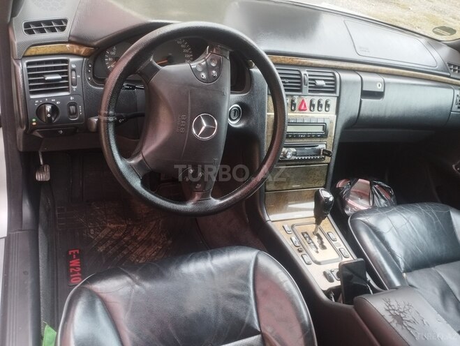 Mercedes E 220 d 2002, 345,000 km - 2.2 л - Lənkəran
