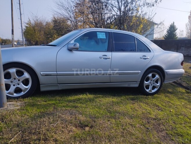 Mercedes E 220 d 2002, 345,000 km - 2.2 л - Lənkəran