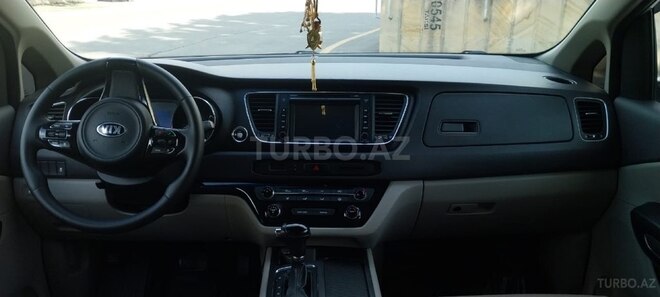 Kia Carnival 2015, 160,000 km - 2.2 l - İsmayıllı
