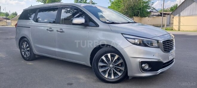 Kia Carnival 2015, 160,000 km - 2.2 l - İsmayıllı