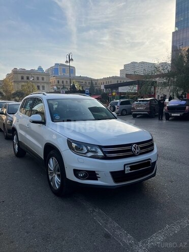 Volkswagen Tiguan 2015, 78,000 km - 2.0 l - Bakı