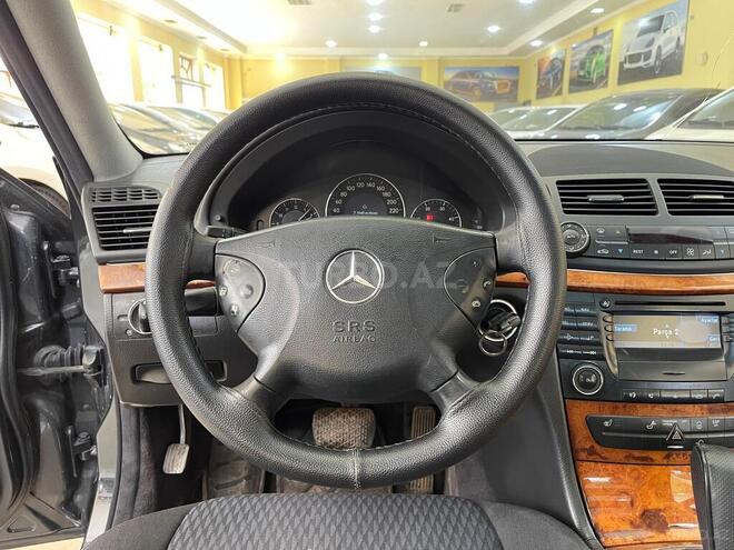 Mercedes E 270 2003, 535,000 km - 2.7 л - Sumqayıt