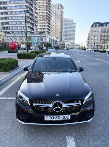 Mercedes GLC 250 4MATIC Coupe 2018, 93,000 km - 2.0 л - Bakı