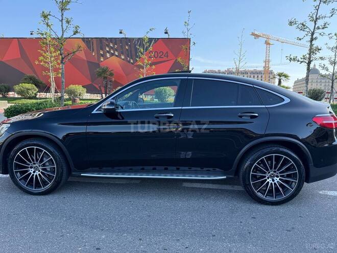 Mercedes GLC 250 4MATIC Coupe 2018, 93,000 km - 2.0 л - Bakı