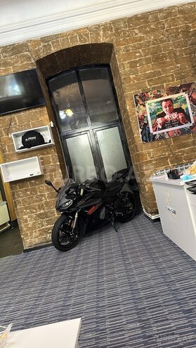 CFMOTO 250 SR-2