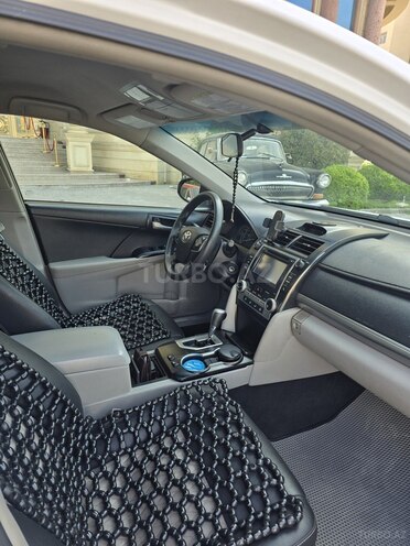 Toyota Camry 2014, 215,802 km - 2.5 л - Bakı