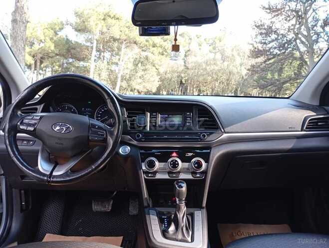 Hyundai Avante 2018, 181,126 km - 1.6 l - Bakı