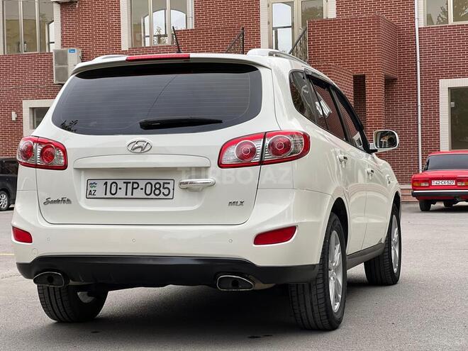 Hyundai Santa Fe 2011, 143,000 km - 2.0 л - Şirvan