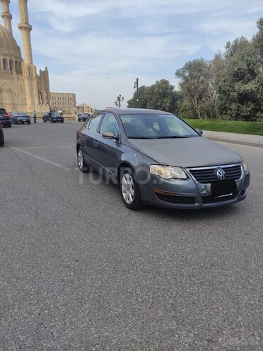 Volkswagen Passat 2005, 404,259 km - 2.0 l - Bakı