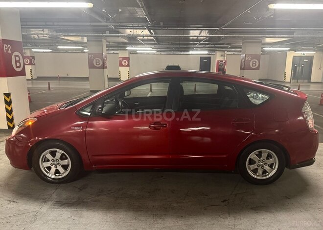 Toyota Prius-4