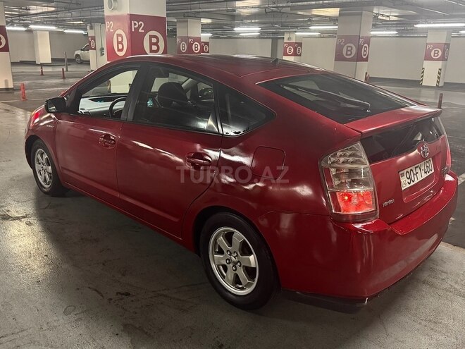 Toyota Prius-7