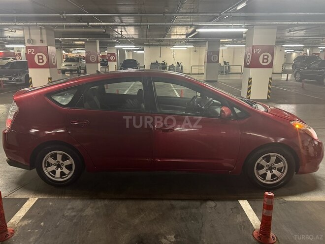 Toyota Prius-5