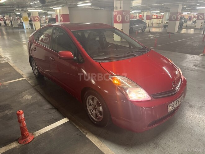 Toyota Prius-3