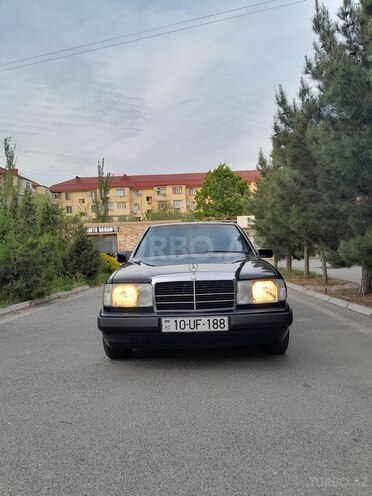 Mercedes E 230 1991, 164,576 km - 2.3 l - Sumqayıt