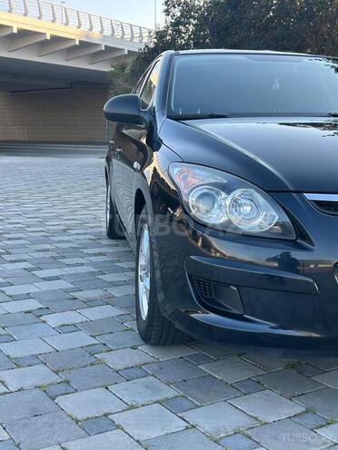Hyundai i30 2009, 176,000 km - 1.4 l - Bakı