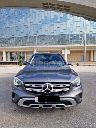 Mercedes  2020, 111,000 km - 2.0 l - Bakı