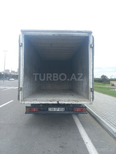 Ford Transit-6