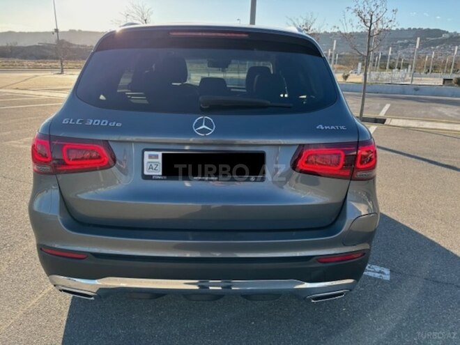 Mercedes  2020, 111,000 km - 2.0 l - Bakı