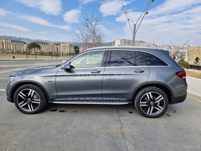 Mercedes  2020, 111,000 km - 2.0 l - Bakı