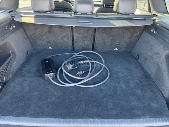 Mercedes  2020, 111,000 km - 2.0 l - Bakı