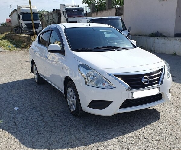 Nissan Sunny 2015, 71,000 km - 1.2 л - Bakı