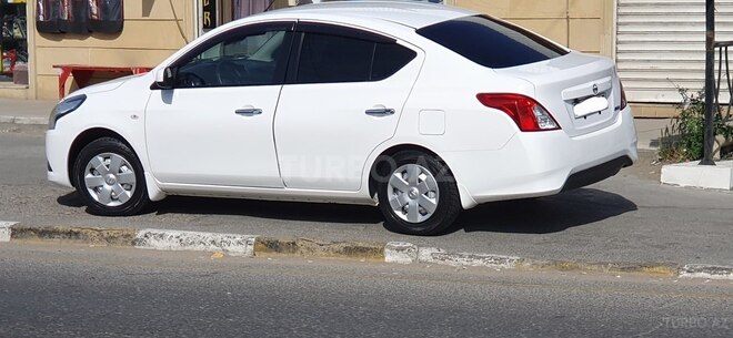Nissan Sunny 2015, 71,000 km - 1.2 л - Bakı