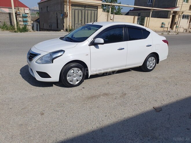 Nissan Sunny 2015, 71,000 km - 1.2 л - Bakı