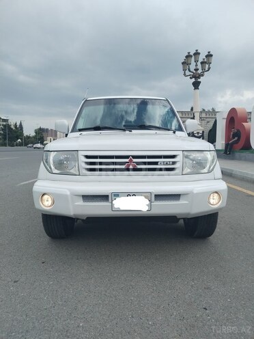 Mitsubishi Pajero io 2000, 253,233 km - 1.8 l - Gəncə
