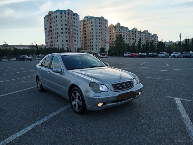 Mercedes C 220 d 2001, 360,000 km - 2.2 л - Xırdalan