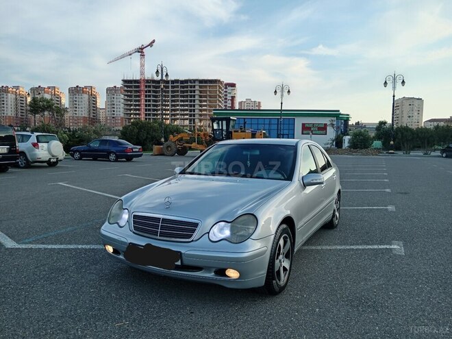Mercedes C 220 d 2001, 360,000 km - 2.2 л - Xırdalan