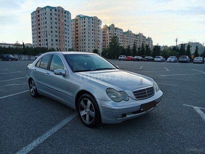 Mercedes C 220 d 2001, 360,000 km - 2.2 л - Xırdalan