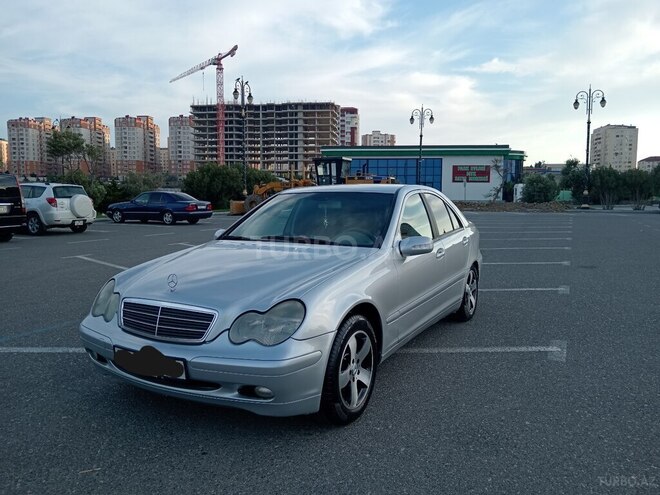 Mercedes C 220 d 2001, 360,000 km - 2.2 л - Xırdalan