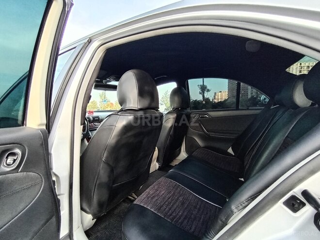 Mercedes C 220 d 2001, 360,000 km - 2.2 л - Xırdalan