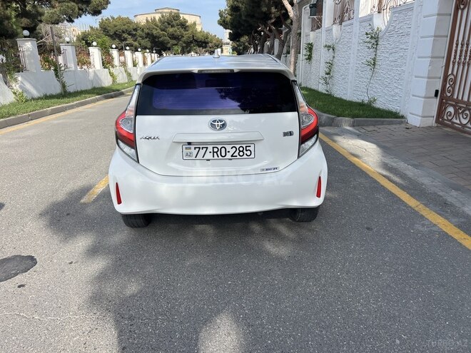 Toyota Aqua 2019, 72,130 km - 1.5 l - Bakı