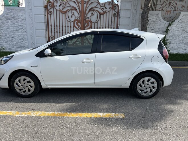 Toyota Aqua 2019, 72,130 km - 1.5 l - Bakı