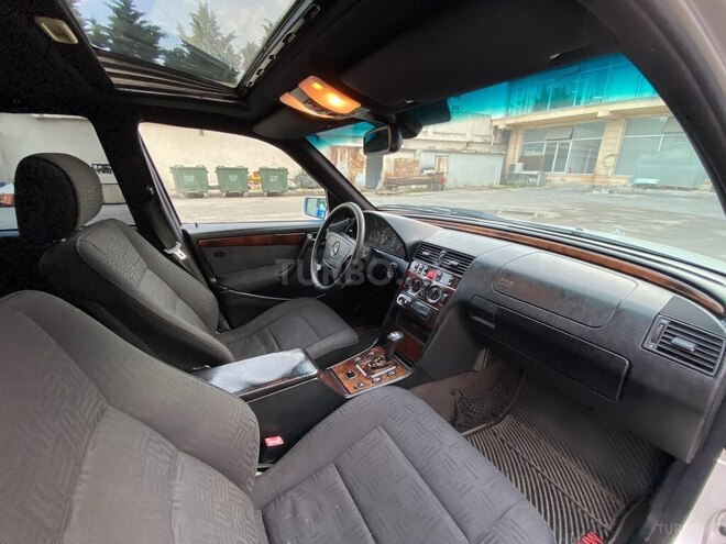 Mercedes C 220 d 2000, 324,000 km - 2.2 l - Bakı