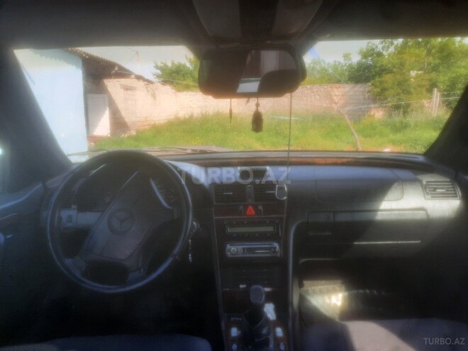 Mercedes C 180 1995, 657,890 km - 1.8 л - Siyəzən
