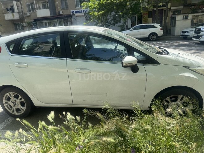 Ford Fiesta 2013, 78,000 km - 1.6 l - Bakı