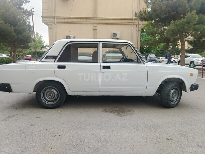 LADA (VAZ) 2107 2007, 95,000 km - 1.6 л - Qobustan