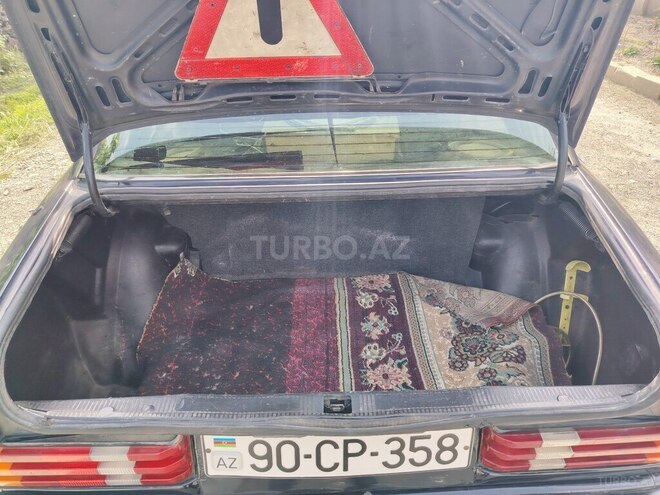 Mercedes 190 1993, 203,695 km - 2.5 l - Quba