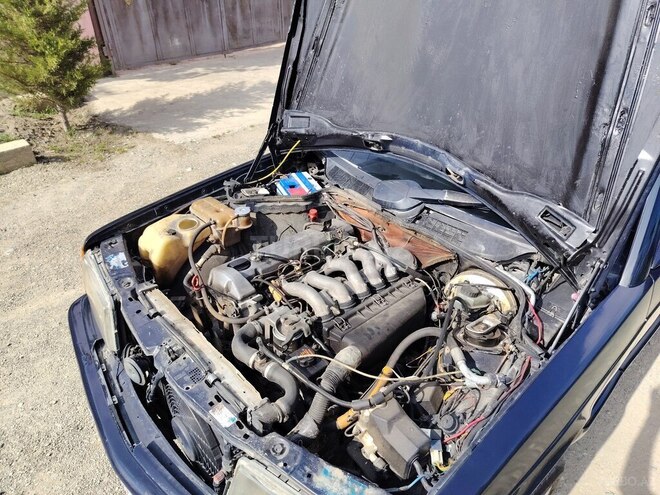 Mercedes 190 1993, 203,695 km - 2.5 l - Quba