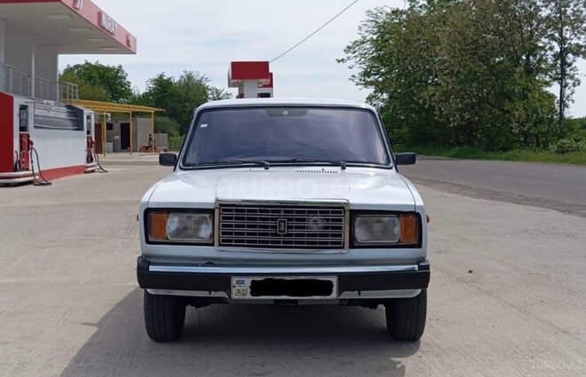 LADA (VAZ) 2107 2005, 95,000 km - 1.6 л - Qazax