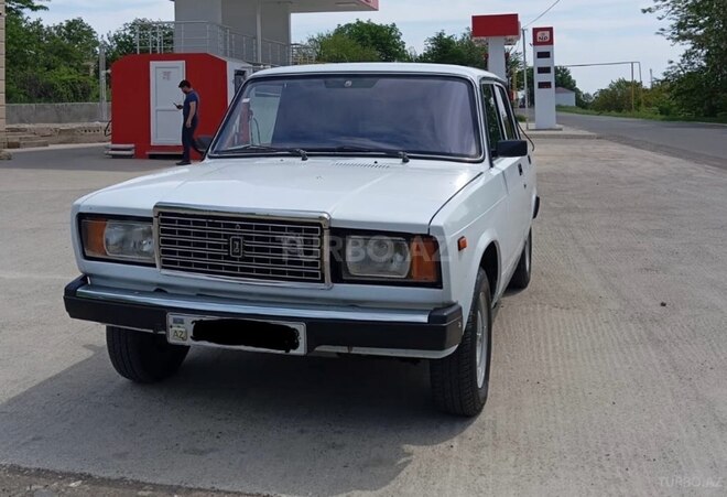 LADA (VAZ) 2107 2005, 95,000 km - 1.6 л - Qazax