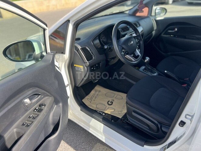 Kia Rio 2015, 214,686 km - 1.6 l - Bakı