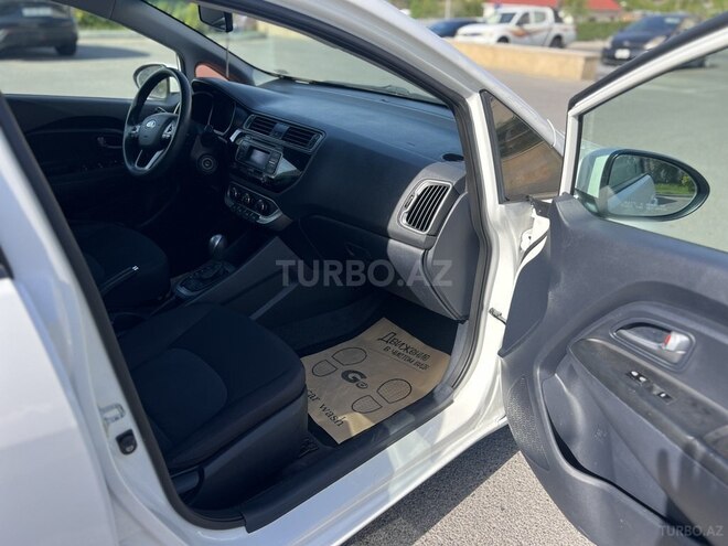 Kia Rio 2015, 214,686 km - 1.6 l - Bakı