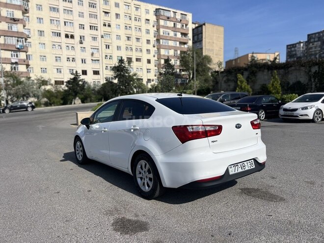 Kia Rio 2015, 214,686 km - 1.6 l - Bakı